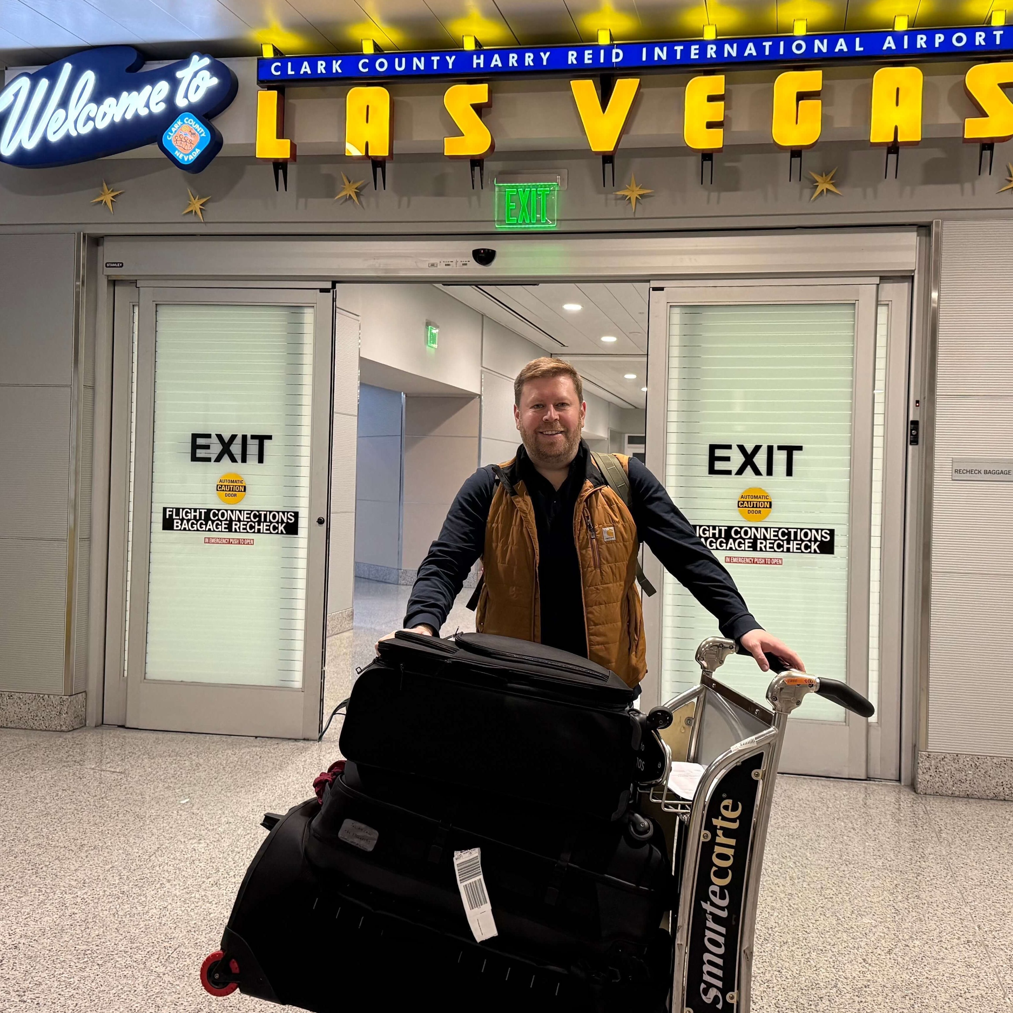 Julian Pro Ferrum's General Manager arriving in Las Vegas